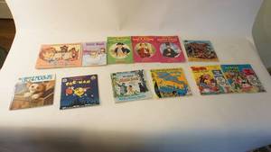 lot 237 image: Lot of Childrens Books and Records