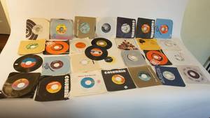 lot 273 image: Lot Of Vintage Records