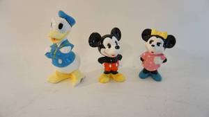 lot 275 image: Vintage 4 Donald Duck, 3 Mickey and Minnie Mouse