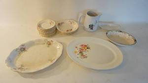 lot 278 image: Vintage Dishes