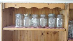 lot 335 image: One dozen canning jars