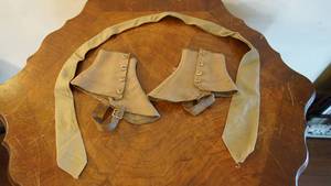 lot 377 image: Antique leather shoe wraps anti-
