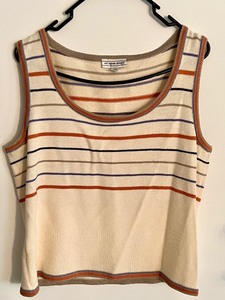 lot 113 image: Three Piece St. John Knit Outfit