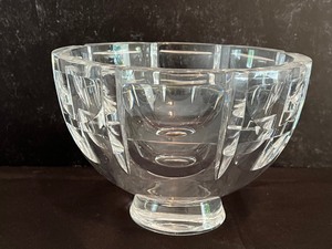 lot 82 image: Orrefors Crystal Bowl