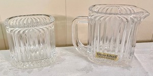 lot 135 image: Villeroy & Boch 3 Piece Cream and Sugar Set