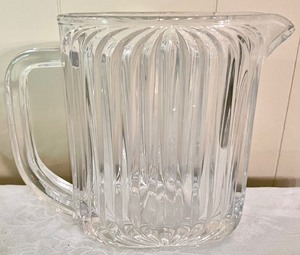 lot 138 image: Villeroy & Boch 3 Bowl and Pitcher