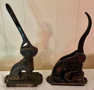 lot 186 image: 2 Vintage Custom Embosser Wax Seal Punches