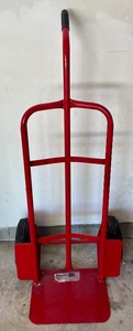 lot 203 image: Milwaukee Dolly