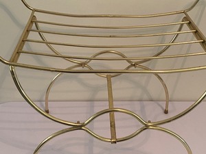 lot 234 image: Gold Tone Curved Bench