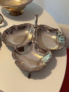lot 253 image: Silver Sensations A Wonderful Variety of Silver Plate Items