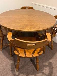 Table & 4 Chairs