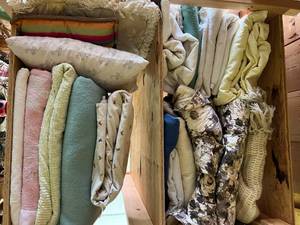 Blankets, Sheets & Pillows