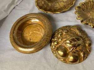 Gold Accent Dishes