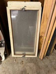 4 Old Windows