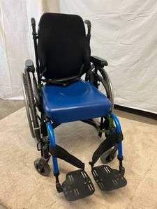 Quickie 2 Wheelchair - Great Condition