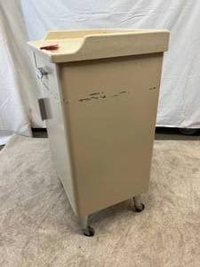 Abco Exam Room Metal Mobile Storage Cart - Great Condition&nbsp