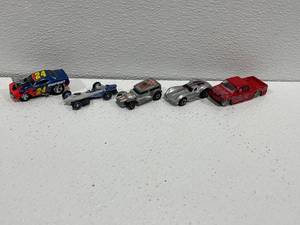 Lot of Matchbox, Hot Wheels, Etc...