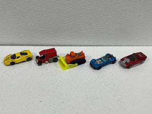 Lot of Matchbox, Hot Wheels, Etc...