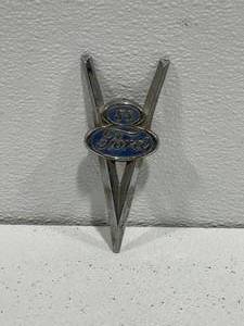 Original Ford 85 Emblem