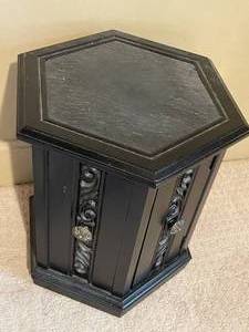 lot 62 image: Black Wooden Hexagon Accent Table