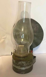 lot 68 image: Three Vintage Oil Lanterns