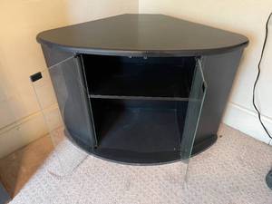 lot 75 image: Black Wooden Corner TV Stand