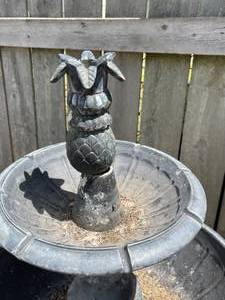 lot 160 image: Metal Two Tier Birdbath Fountain with Pump