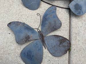 lot 168 image: Metal Outdoor Butterfly Art Pieces
