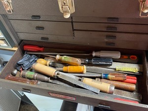 lot 55 image: Vintage Metal Craftsman Tool Box with Assortment of Tools