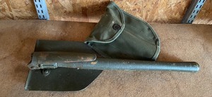 lot 47 image: Vietnam Era Military Collapsible Shovel