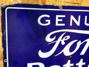 lot 6 image: Genuine Ford Metal Sign