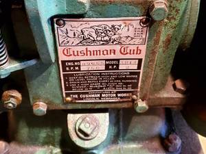 lot 15 image: Vintage Cushman Club 2hp 750 rpm Hit & Miss Engine Model 3R14