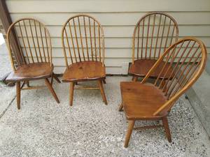 Four Conant Ball Furniture Co. Dinning Room Chairs