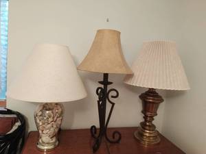 3 Lamps