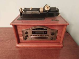 Modern Phonograph and Cd Player