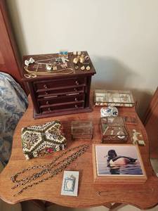 Collection of Jewelry, Jewelry Boxes, & More