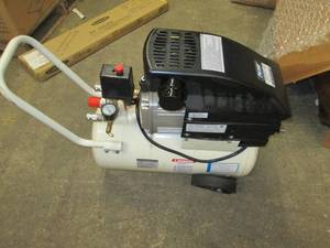 pulsar 6 gallon air compressor open...