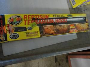 Reptisun Terrarium Hood 24 size...