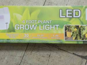 4 ft LED Plants Grow Light...