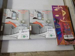 3 Decoration Lamps...