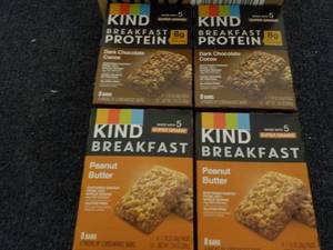 Case of 32 KIND Breakfast Protein B...