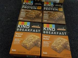 Case of 32 KIND Breakfast Protein B...