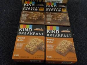 Case of 32 KIND Breakfast Protein B...