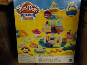Play Doh Kitchen Creations...