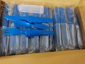 Case of 50 Royal Blue Plastic Cutle...