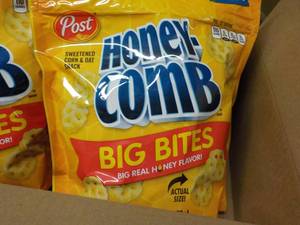 2 Cases 4 - 6 oz Bags Each Post Hon...