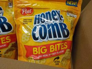 2 Cases 4 - 6 oz Bags Each Post Hon...