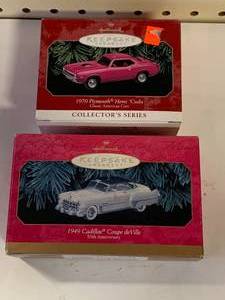 1970 Hemi Cuda & 1949 Cadillac Ornaments