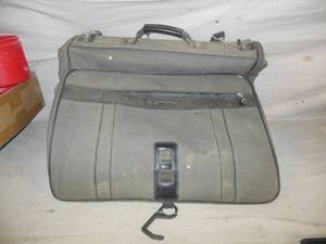 lot 108 image: Samsonite Luggage Bag Opens To Hang Suits, Etc.