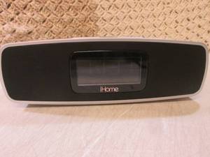 (RM1) iHome Clock Radio Charging Do...